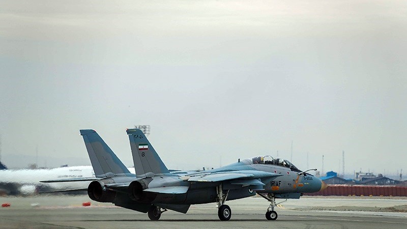 伊朗展示多架大修完工战斗机 古董级F-14再度亮相