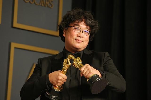 韩国影片《寄生虫》成奥斯卡最大赢家 文在寅祝贺