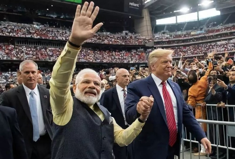 访问印度前，特朗普获“大礼”