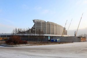俄体育场拆除时轰然坍塌 圣彼得堡市政府回应缩略图