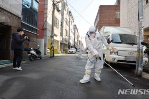 韩国新冠肺炎死亡病例增至13例缩略图