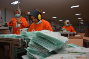 印尼一家医院470箱医用口罩被盗缩略图