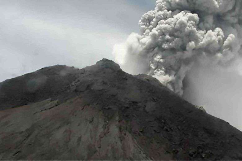 印尼默拉皮火山再次爆发