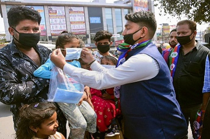 印度防疫措施升级：口岸限制 商场关门 学校关闭