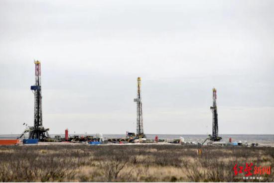 美国页岩气开发相继中止 寻求与欧佩克协商减产