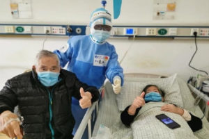 98岁浙江籍天文学家韩天芑以及85岁妻子已经治愈新冠肺炎出院缩略图