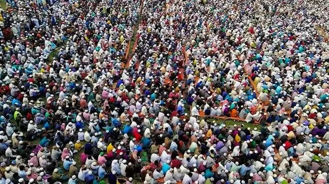 孟加拉国万名宗教信徒集会，念经文“对抗”病毒