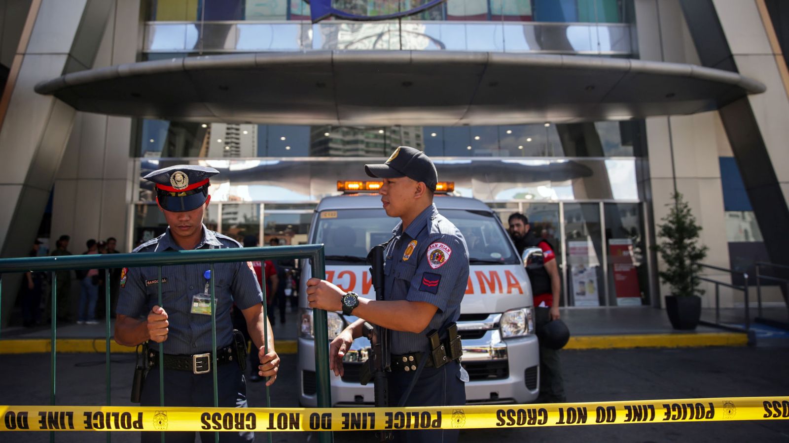 菲律宾一商场发生劫持事件:嫌犯因被解雇心情糟糕