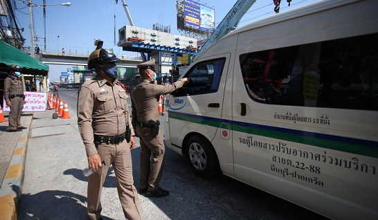 泰国确诊病例达1136例 曼谷设立377处疫情检查站