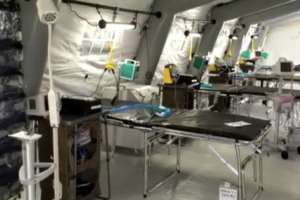 意大利首家帐篷医院在克雷莫纳市正式启用缩略图