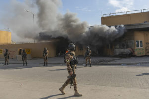美国驻伊拉克大使馆附近遭两枚火箭弹袭击缩略图