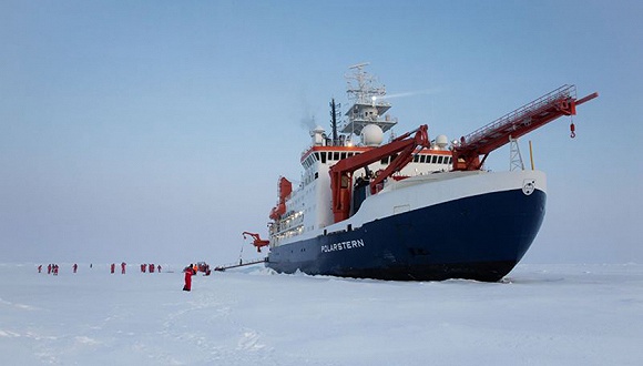 北极科考团成员感染新冠病毒，任务遭推迟
