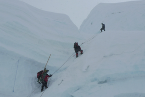 尼泊尔发布登山禁令 世界最高峰珠穆朗玛峰受影响缩略图