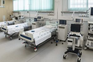 俄版“火神山”医院开始接收病患 首批患者已入住缩略图