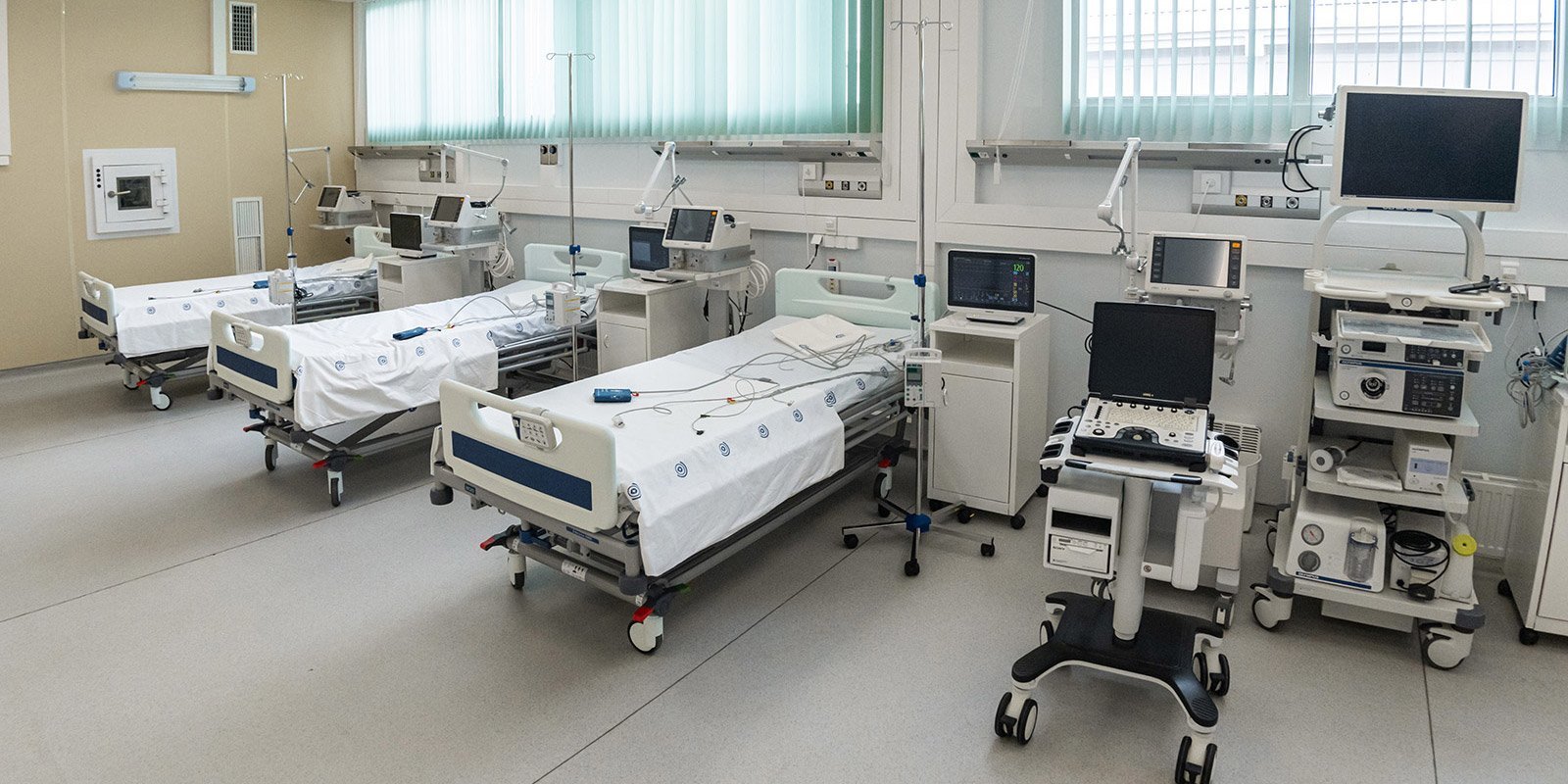 俄版“火神山”医院开始接收病患 首批患者已入住