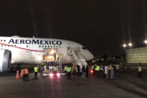 “和平使命”航班抵墨西哥 装载从中国购买医用物资缩略图