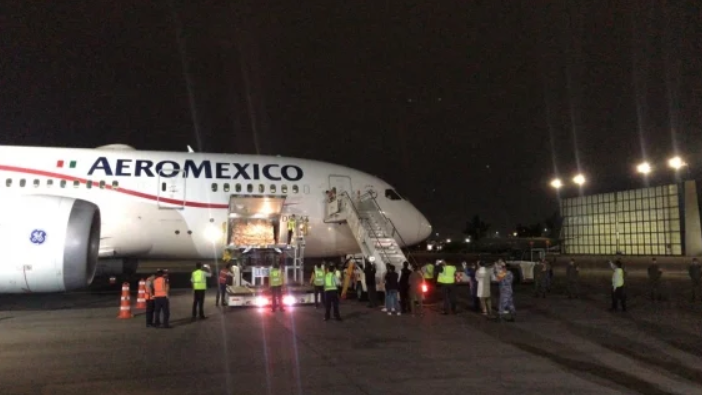 “和平使命”航班抵墨西哥 装载从中国购买医用物资