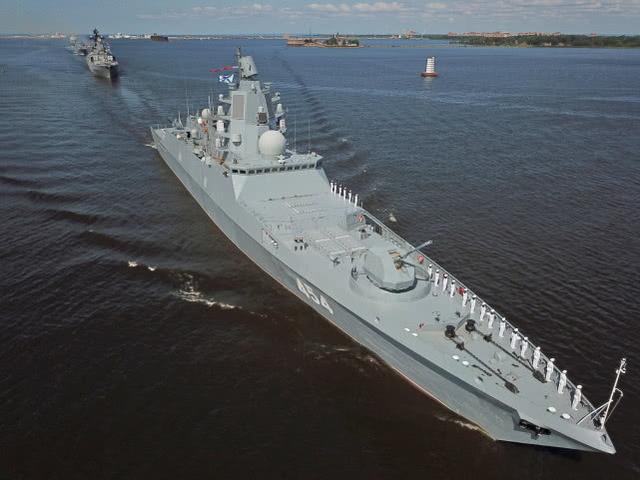 针对航母群！俄媒：升级版俄护卫舰可带24枚锆石导弹