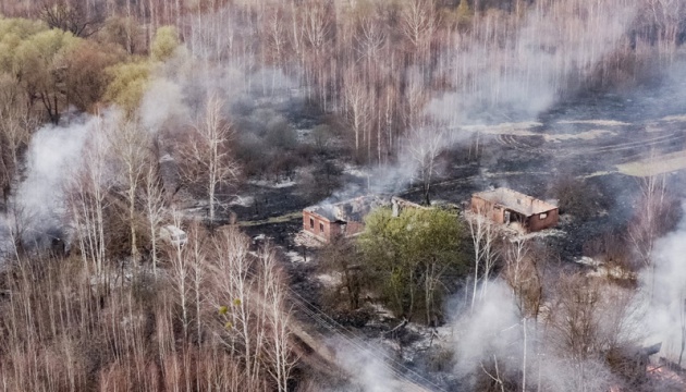 切尔诺贝利火灾持续 乌克兰已出动2500人灭火
