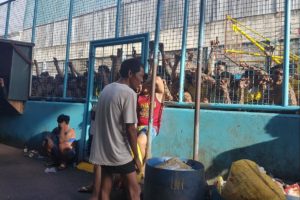 菲律宾宿务市监狱超200人确诊感染新冠肺炎缩略图