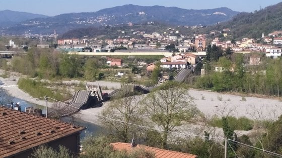 意大利托斯卡纳一座桥梁垮塌 两辆货车坠桥