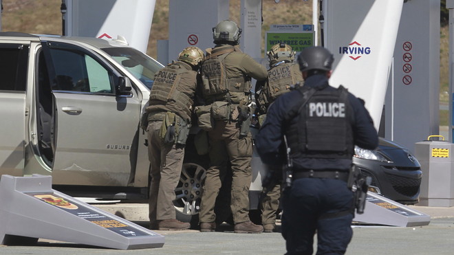 加拿大新斯科舍省枪案至少13死 包括枪手和一名警察