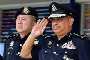 马来西亚沙捞越州警察局长新冠病毒检测呈阳性缩略图