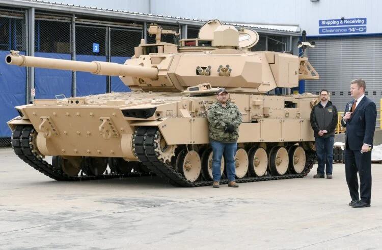 美国新款轻型坦克首次亮相 2025年服役比中国晚了7年